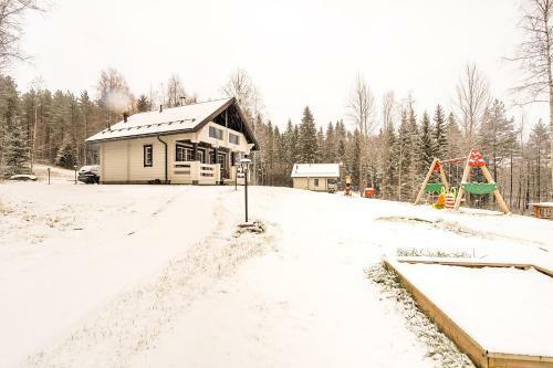 Alla Leonova Cottages