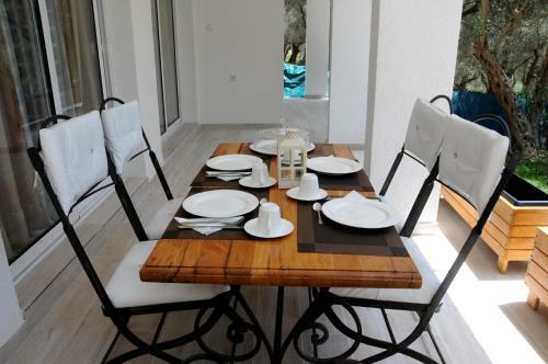 Apartments Eman Resort
