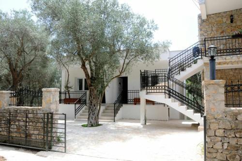 Apartments Eman Resort