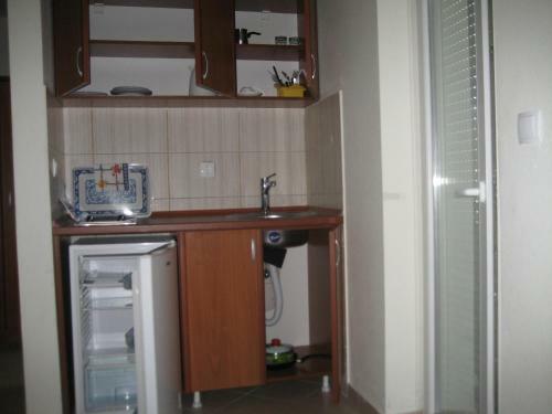 Hostal Guest House Vila Mimoza