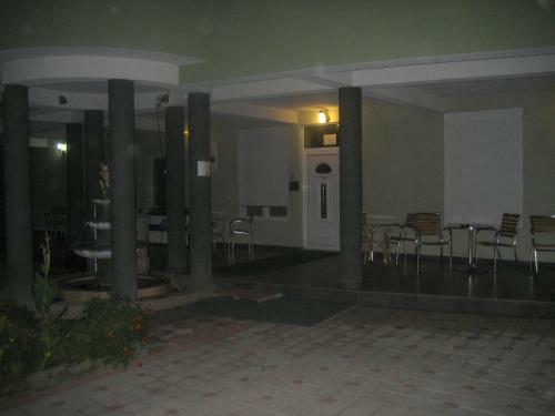 Hostal Guest House Vila Mimoza