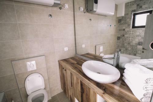 Barba Apartments