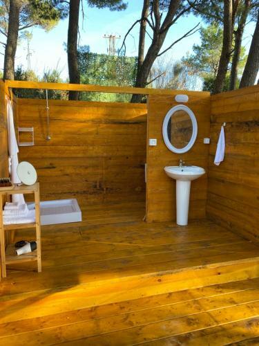 White Bubble Hotel Ulcinj Pinjes