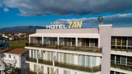 Hotel Zan