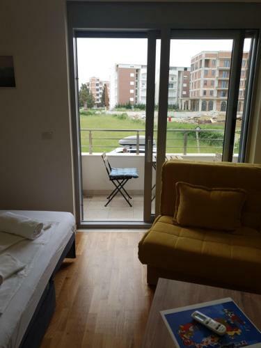 Gina And Nia Apartments