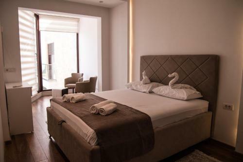Art� Apartments