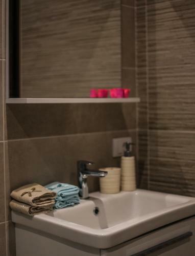 Art� Apartments