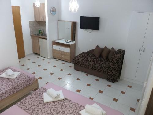 Apartments & Studio Haxhibeti