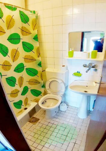 Hostal Apartments Daka