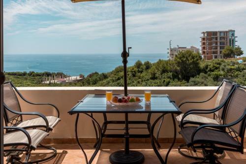 Hostal Vera Apartments