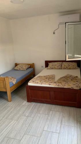 Ema Apartments