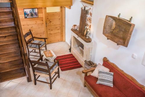 Aradena Traditional House 3