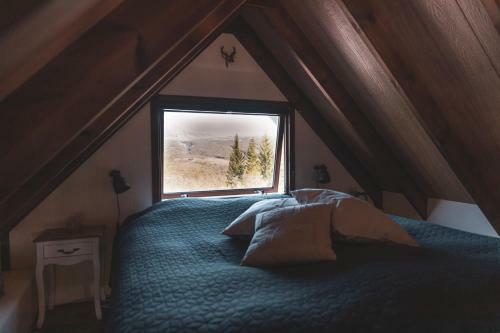 Lodge Bj�rk - A Cozy Hilltop Cottage - Great Location!