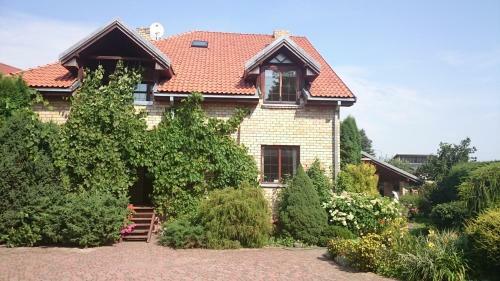 M?trini Apartment Near River Daugava