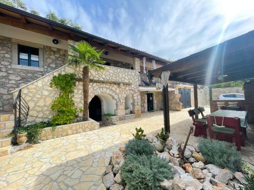 Villa Ku?a Za Odmor Paun