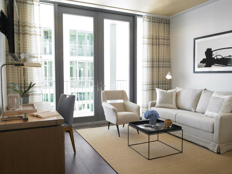 Hotel Betsy South Beach