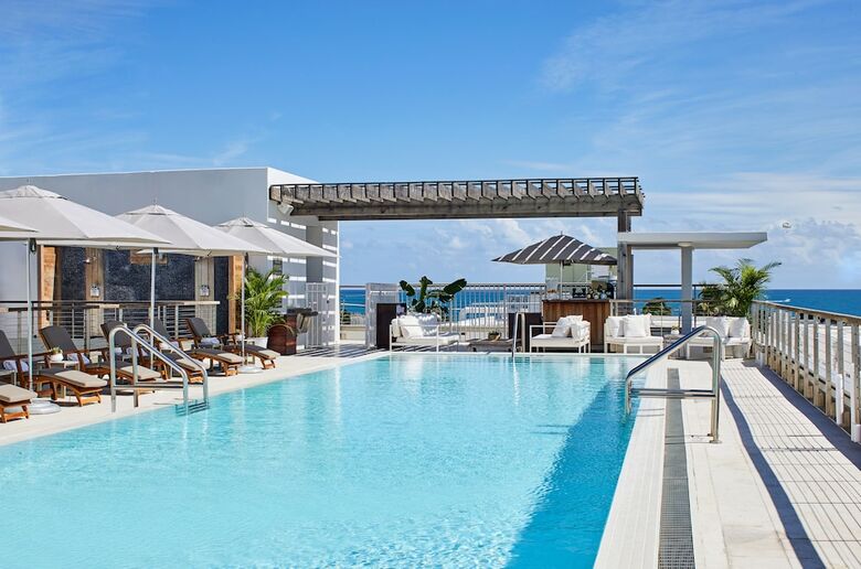 Hotel Betsy South Beach