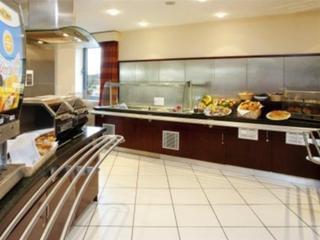 Hotel Express By Holiday Inn Dunfermline