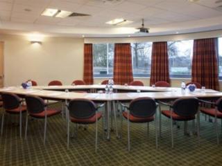 Hotel Express By Holiday Inn Dunfermline