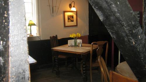 Posada Turfcutters Arms