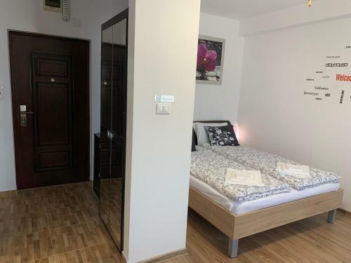 Apartamento Criss Home Bulevard