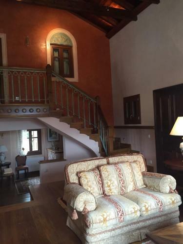 Villa Emargina