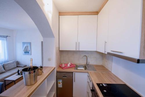 Hostal Apartman Sea View