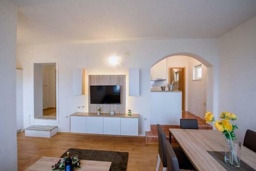 Hostal Apartman Sea View