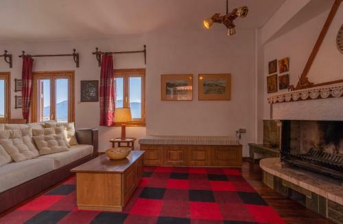 Arachova Mountain View