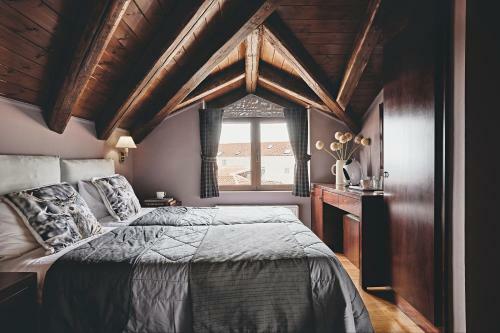 Hostal Nostos Suites By White Hills