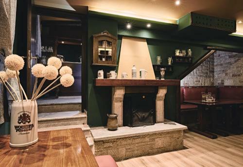 Hostal Nostos Suites By White Hills