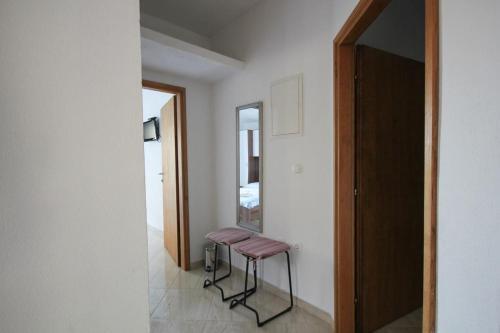 Apartments By The Sea Brist, Makarska - 18096
