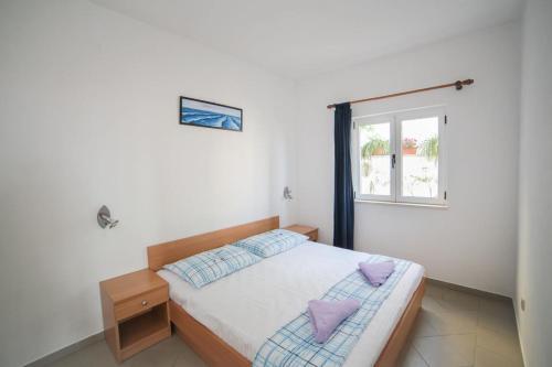 Apartments By The Sea Brist, Makarska - 18096