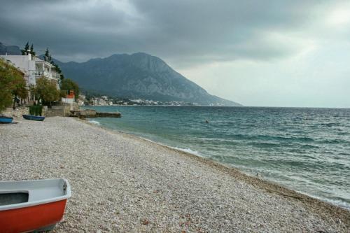 Apartments By The Sea Brist, Makarska - 18096
