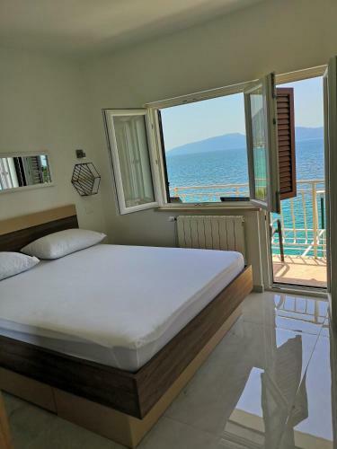 Royal View 1, Apartmani Luki?