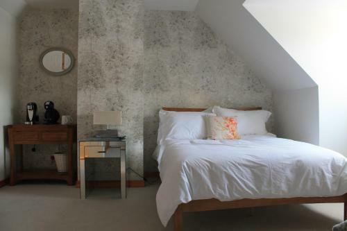 Bed & Breakfast Burnroy House