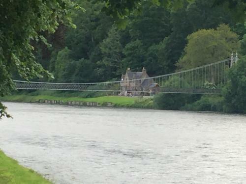 Bed & Breakfast Burnroy House