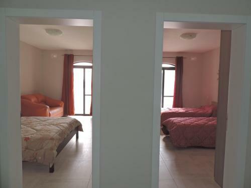Antros, Apartment 1