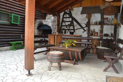 Hostal Rooms With A Parking Space Brod Moravice, Gorski Kotar - 16921