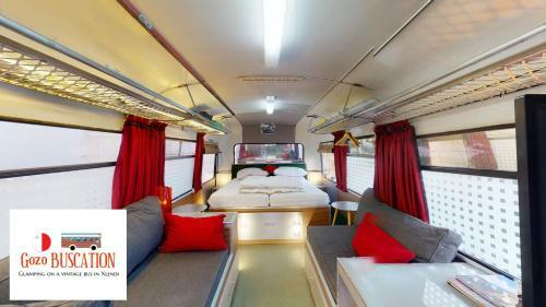 Apartamento Deluxe Stay Aboard A Vintage Gozo Bus (Bristol Lh)
