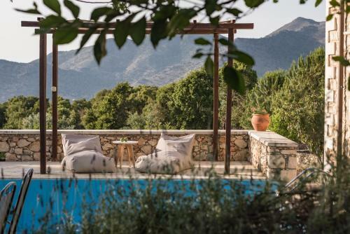 Villa Koules Estate, Simplicity & Natural!