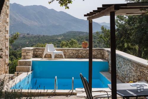 Villa Koules Estate, Simplicity & Natural!