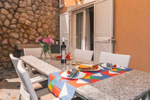 Holiday Home In Brsec 39545