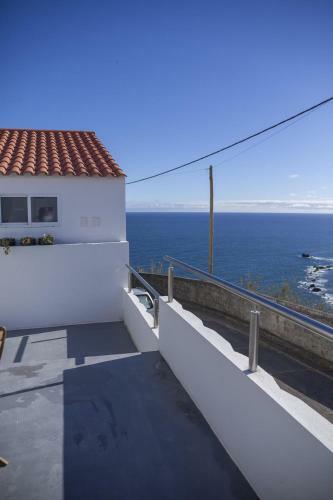 �gua De Alto Terrace House
