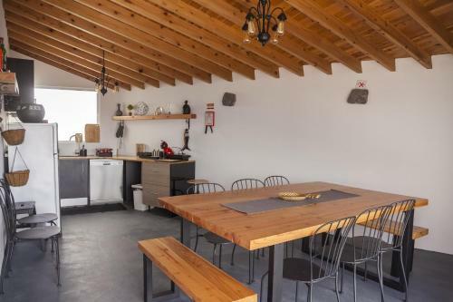 �gua De Alto Main House