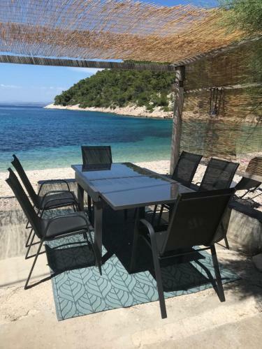 Stiniva Beach House
