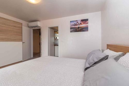 Holiday Home In Brtonigla - Istrien 39884