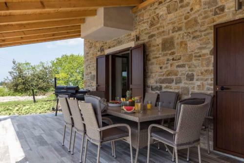 Holiday Home In Brtonigla - Istrien 39884