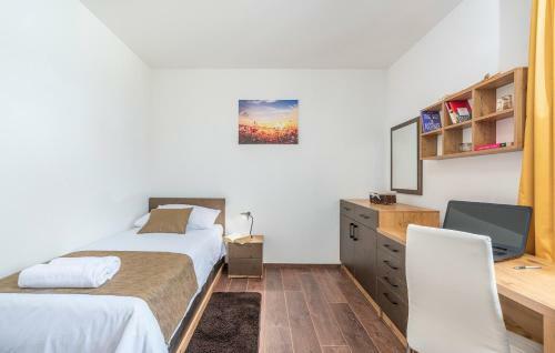 Apartamentos Holiday Home Sa-ra