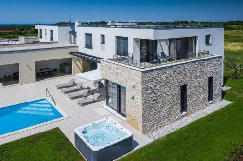 Beautiful Villa Luna